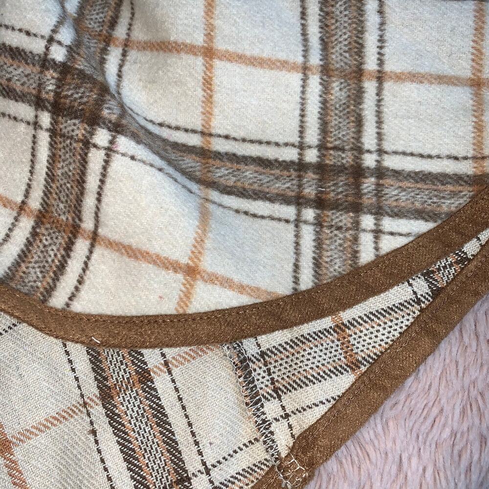 NWT Altar'd State Neutral Wool Blend Waterfall Beige Plaid Vest Size: Small - Picture 11 of 13